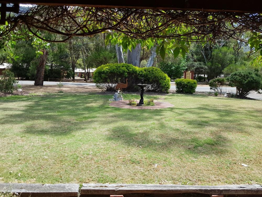 Kookaburra Motor Lodge Halls Gap Exterior photo
